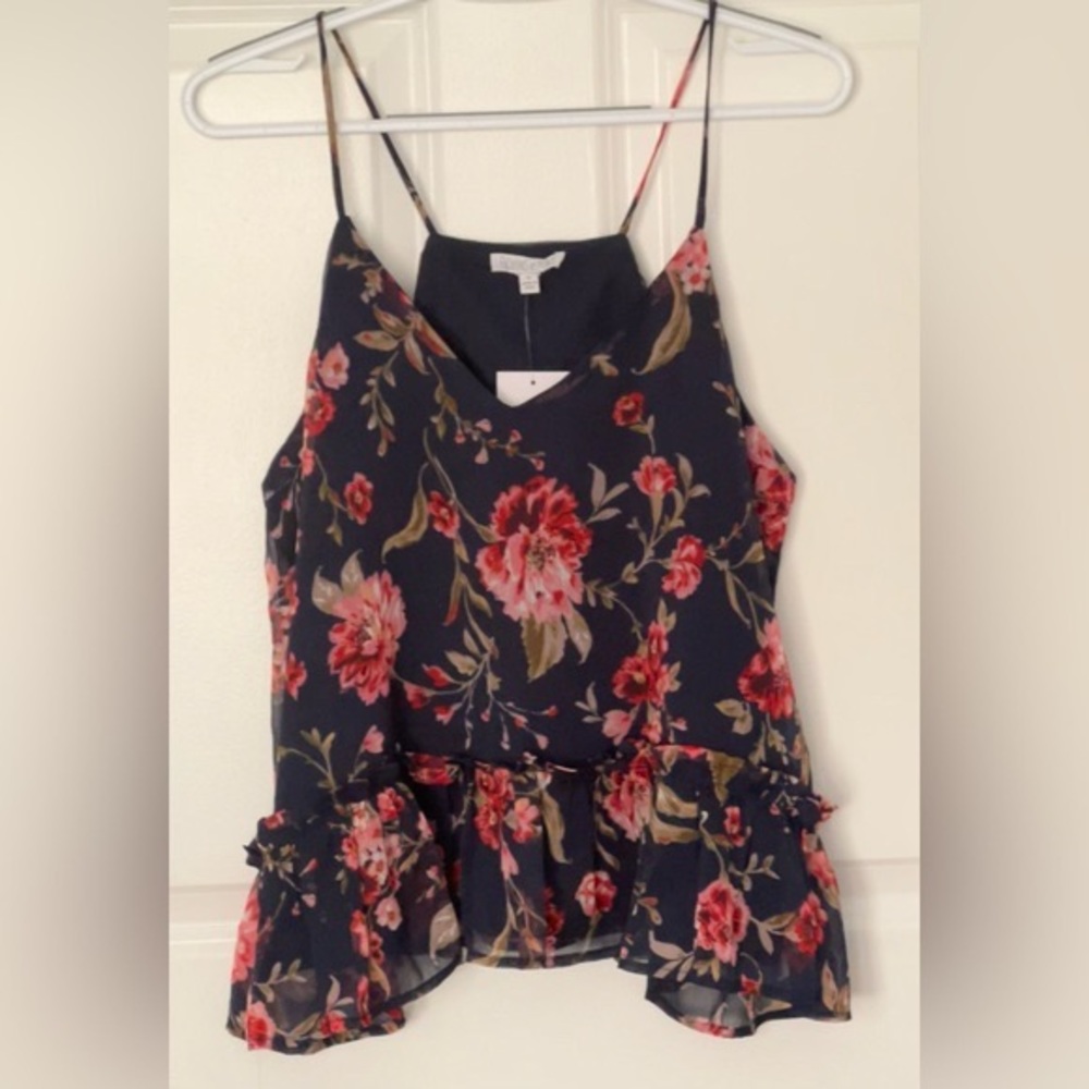 PATRONS OF PEACE- Women’s Blouse / Floral Pattern/ Size M /